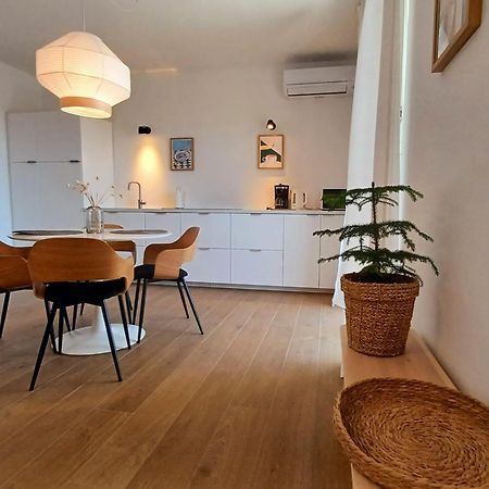 Apartments Daria Krk Town Bagian luar foto