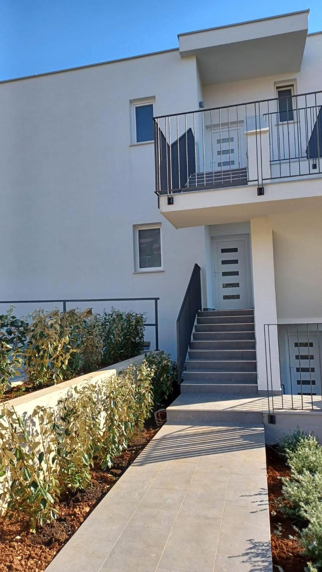 Apartments Daria Krk Town Bagian luar foto