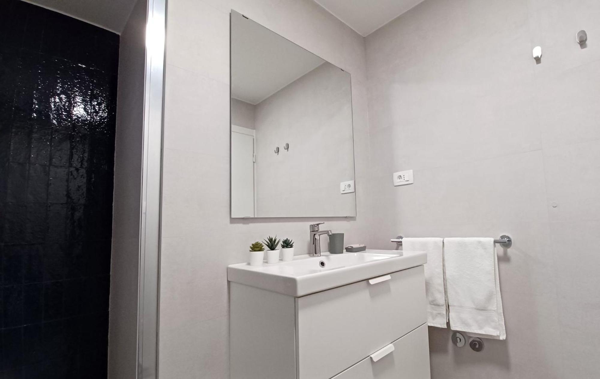 Apartments Daria Krk Town Bagian luar foto