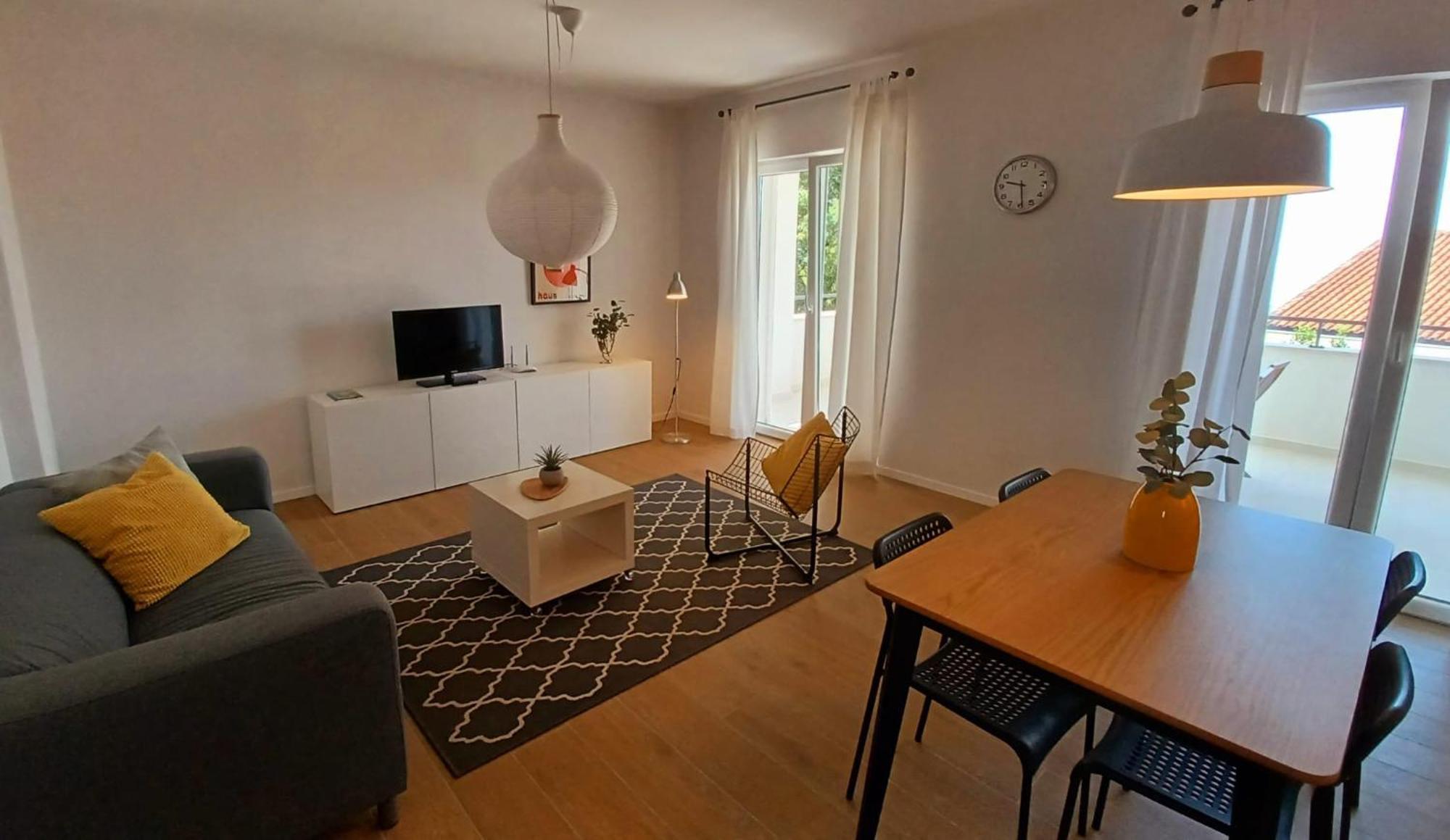 Apartments Daria Krk Town Bagian luar foto